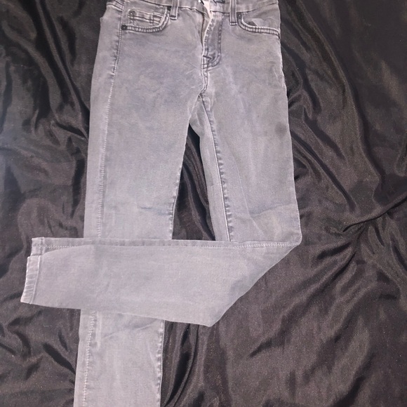 7 For All Mankind Denim - 7FOR ALL MANKIND GENTLY WORN GREY JEANS 7 For All Mankind Denim - 7FOR ALL MANKIND GENTLY WORN GREY JEANS